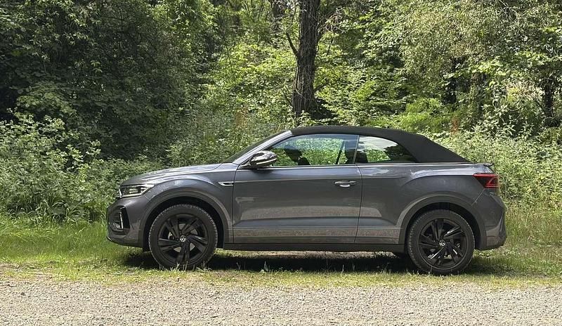 Grau Gebraucht 2024 VW T-Roc Cabriolet R-line Cabrio | 36.400 € (Etwas zu teuer) - Bild 1/4