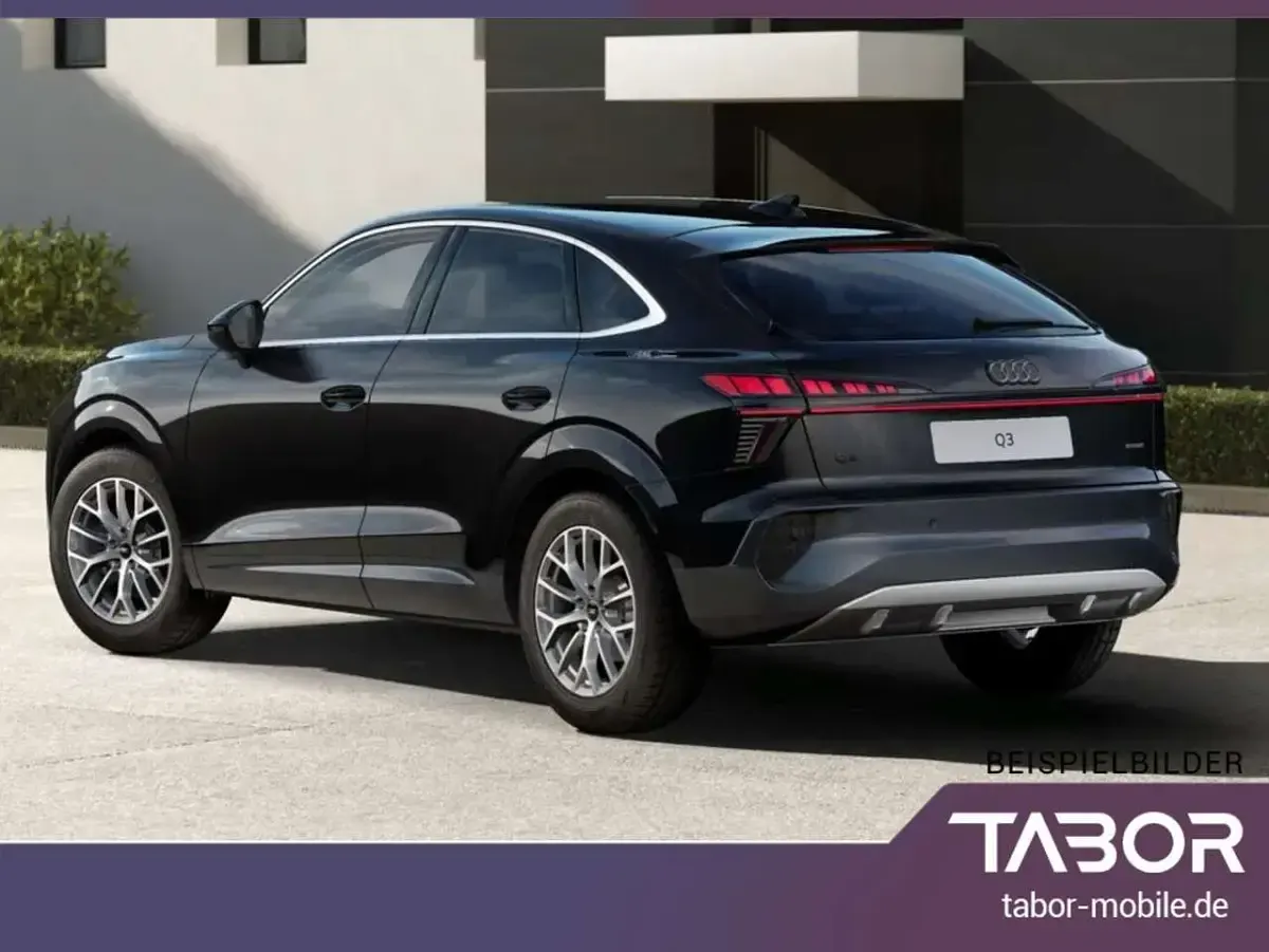 Neu Audi Q3 204 PS (150 kW) 2026 Schwarz SUV