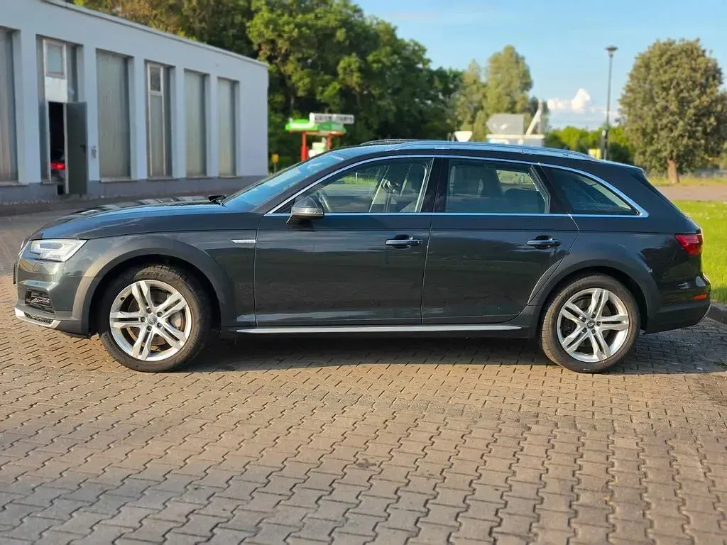 Gebraucht Audi A4 Allroad Ambiente 252 PS (185 kW) 2017 Schwarz Kombi