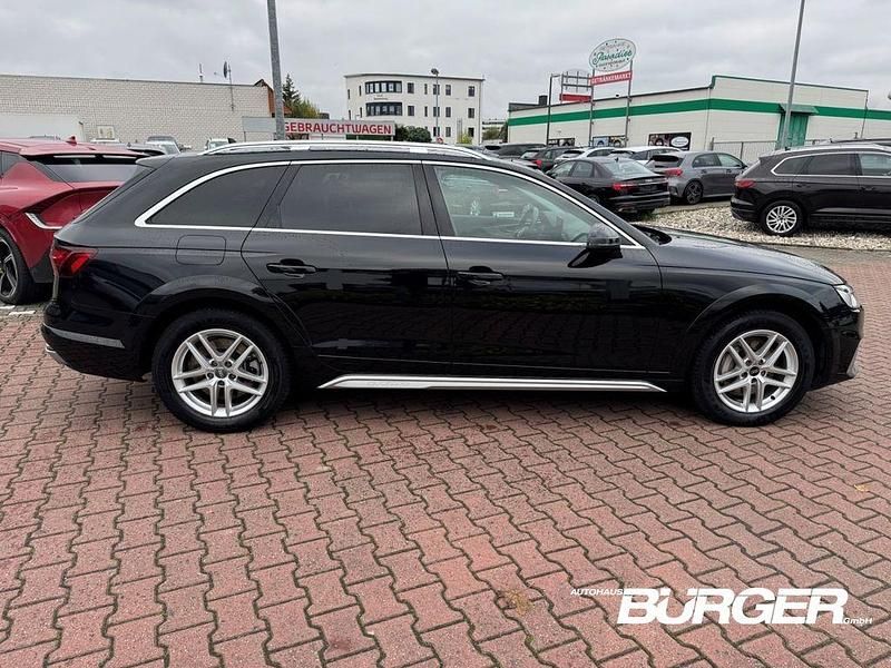 Gebraucht Audi A4 Allroad Ambiente 265 PS (194 kW) 2022 Schwarz Kombi