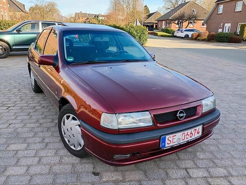 Gebraucht Opel Vectra 70 PS (51 kW) 1994 Rot Limousine