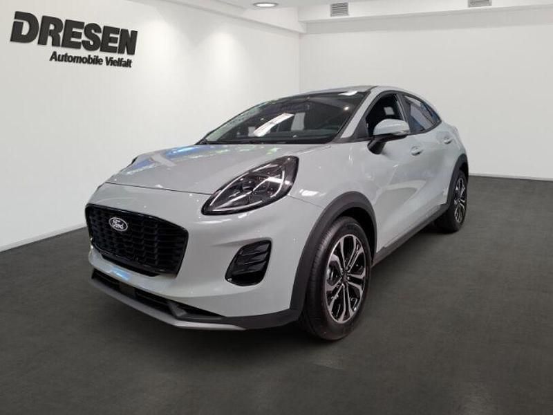 Cactus gray Neu 2025 Ford Puma Gen-E Titanium SUV | 23.690 € - Bild 1/4