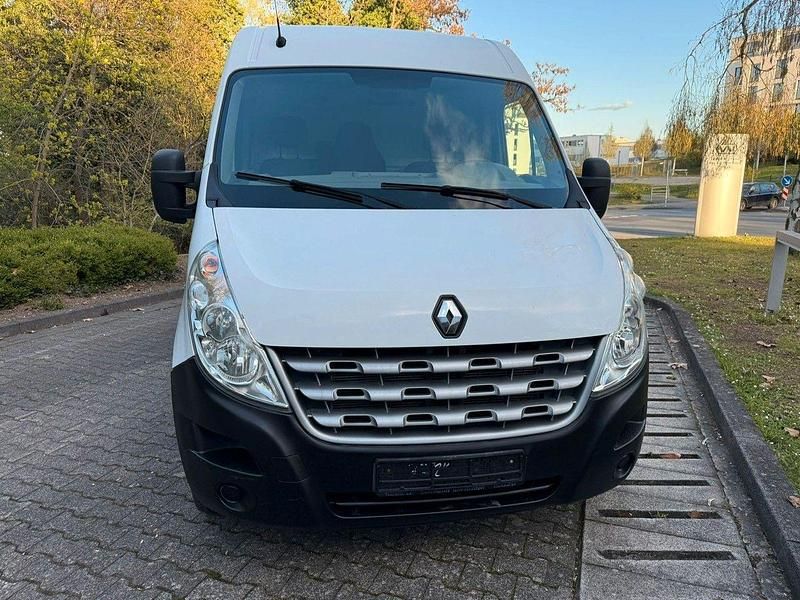 Second-hand Renault Master 125 CP (91 kW) 2010 Alb Monovolum
