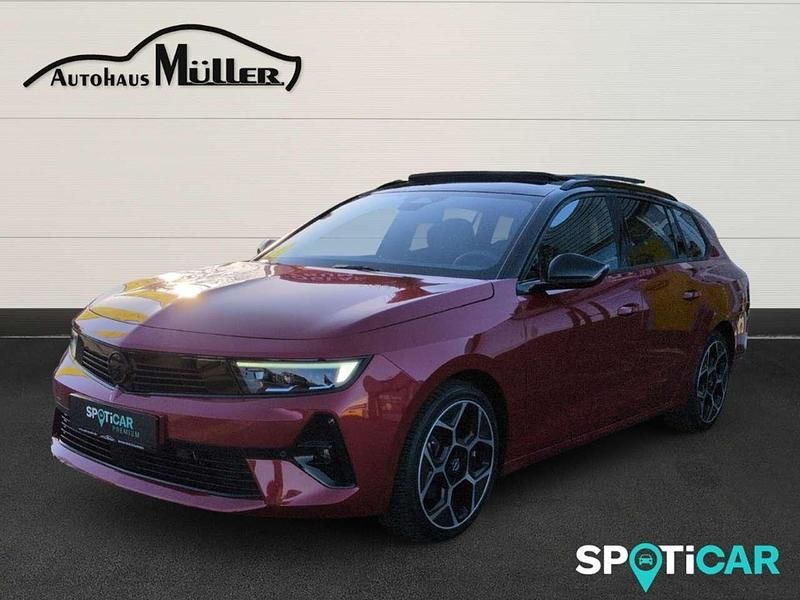 Gebraucht Opel Astra Ultimate 131 PS (96 kW) 2024 Lackierung peperoncino red/typ Kombi