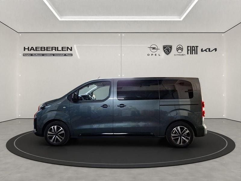 Gebraucht Peugeot Traveller Active 177 PS (130 kW) 2024 Kaolin weiß Van / Kleinbus