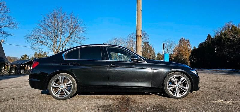 Gebraucht BMW 328 Luxury Line 245 PS (180 kW) 2012 Schwarz Limousine