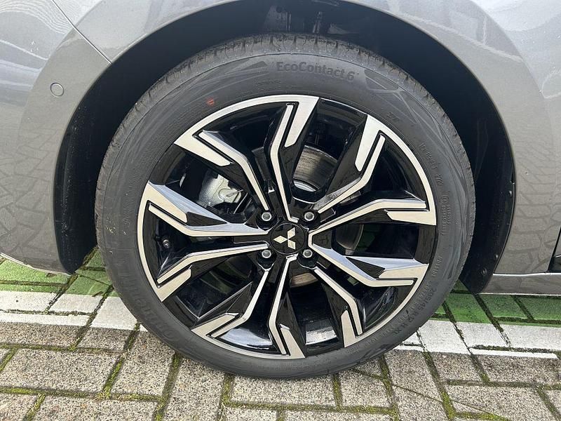 Gebraucht Mitsubishi Colt Top 143 PS (105 kW) 2023 Grau Limousine