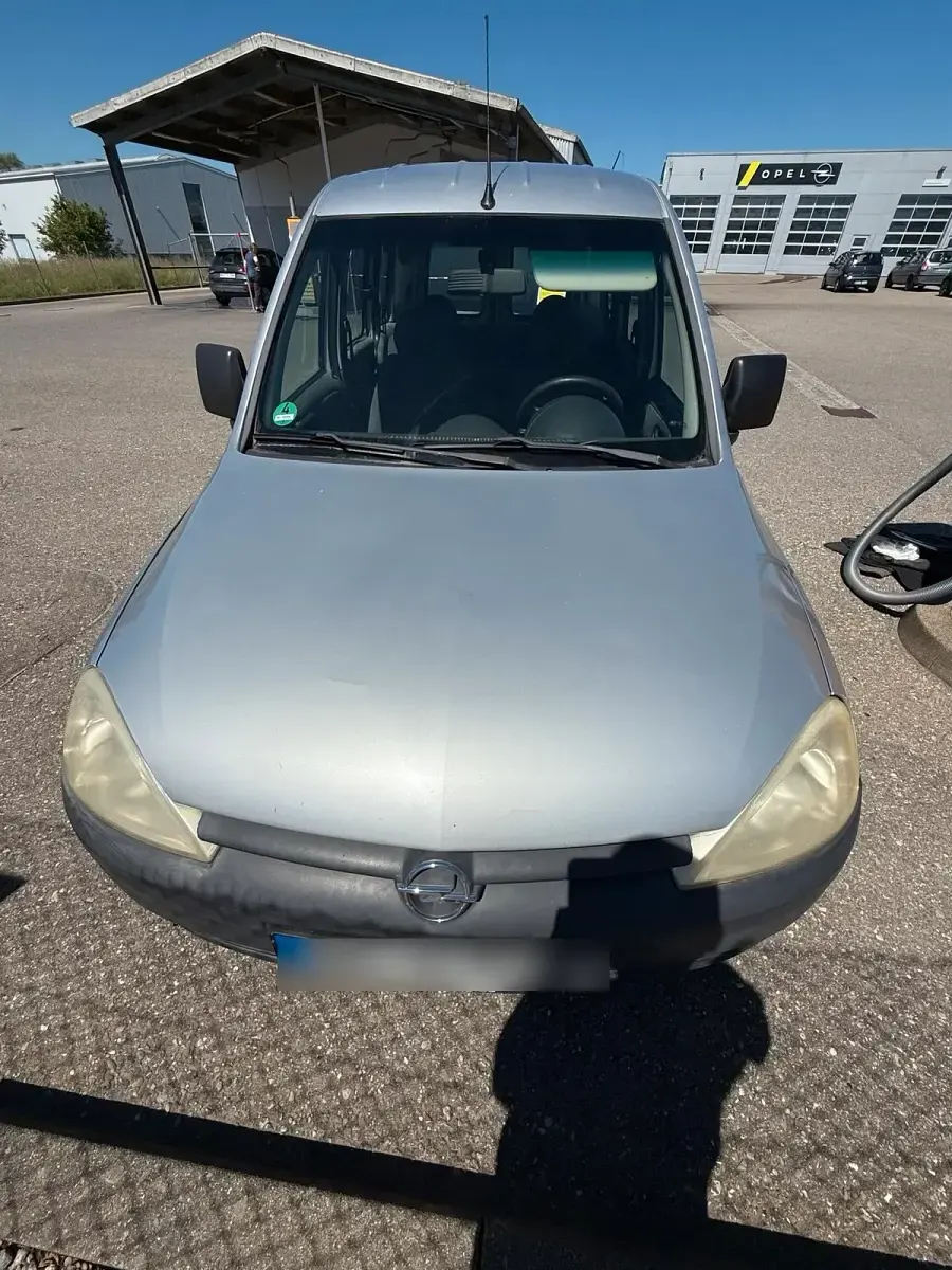 Gebraucht Opel Combo 87 PS (63 kW) 2003 Silber Van / Kleinbus