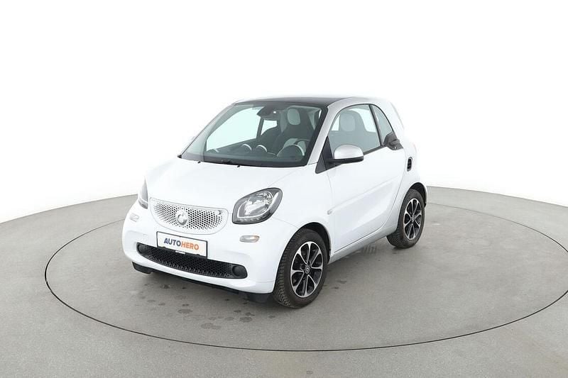 Grau Gebraucht 2015 Smart ForTwo Coupé Passion Kleinwagen | 7.790 € (Guter Preis) - Bild 1/3
