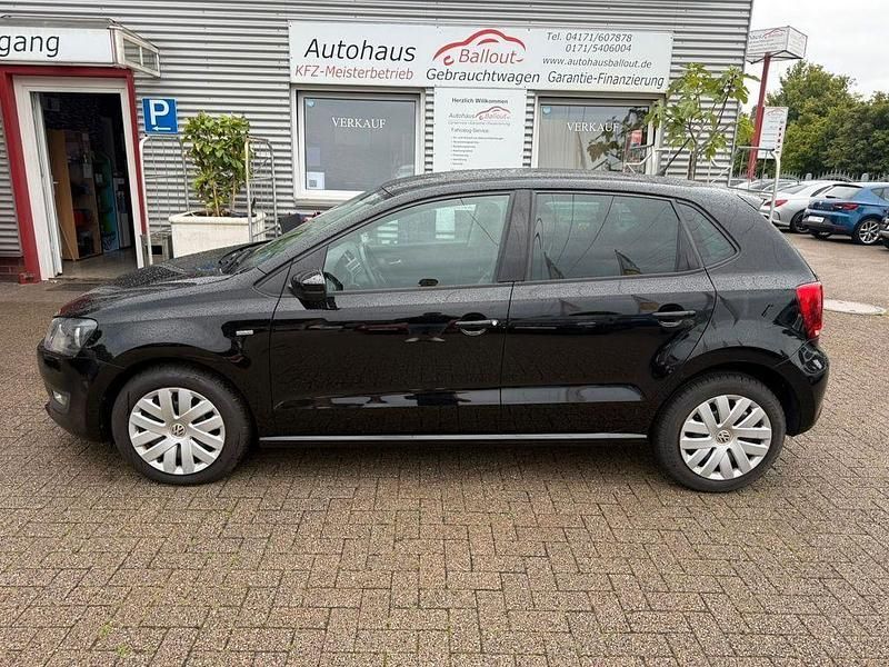 Schwarz Gebraucht 2014 VW Polo Life Limousine | 3.950 € (Teuer) - Bild 1/4