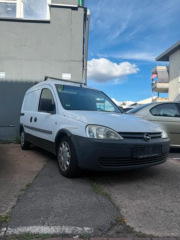 Weiß Gebraucht 2004 Opel Combo Van / Kleinbus | 1.700 € (Fairer Preis) - Bild 1/1