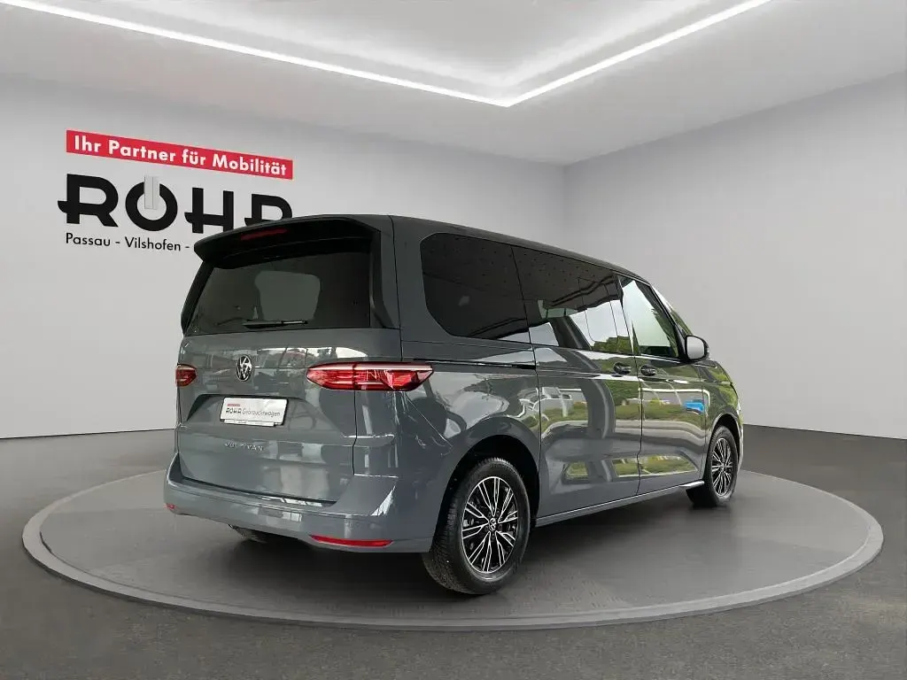 Używany VW T7 150 KM (110 kW) 2025 Szary Van