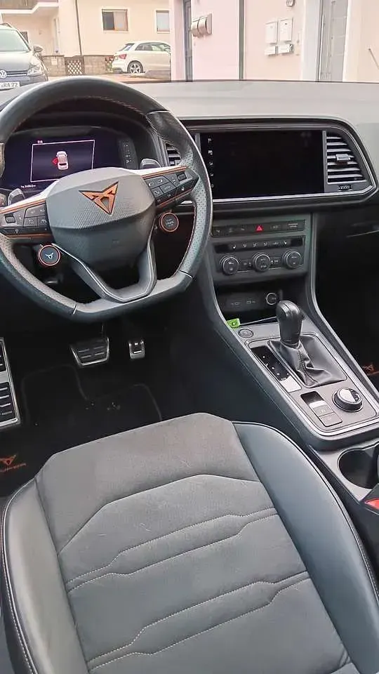 Usata Cupra Ateca Basis 190 CV (139 kW) 2024 Grigio SUV