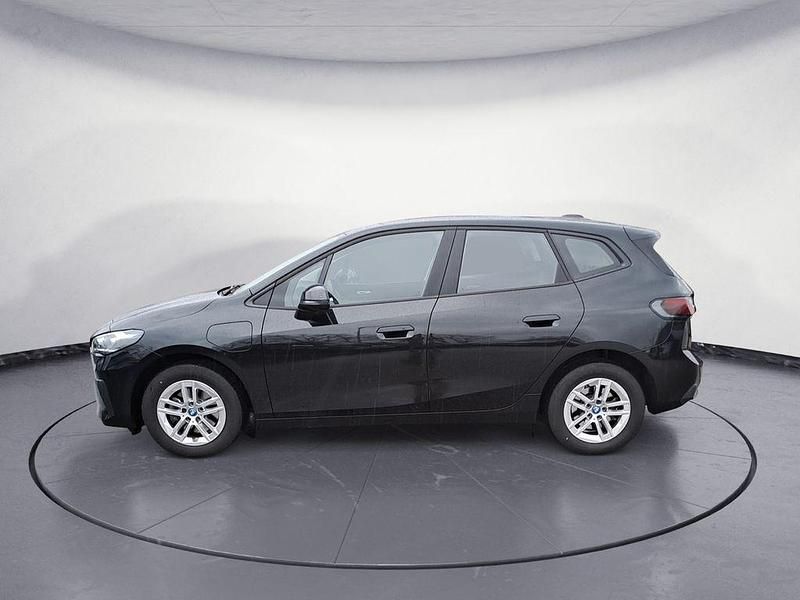 Gebraucht BMW 225 Active Tourer Sport Line 136 PS (100 kW) 2023 Black sapphire metallic Van / Kleinbus