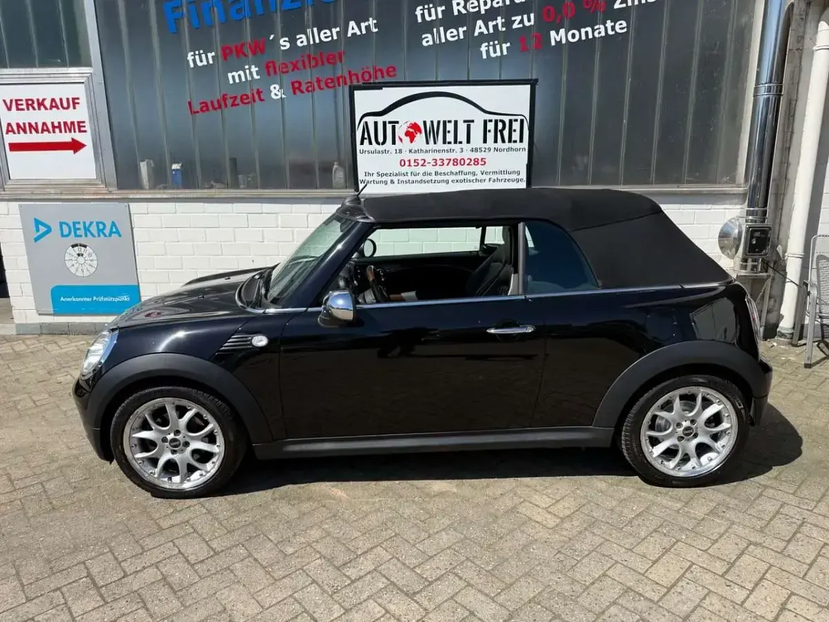 Usata Mini Cooper Cabriolet 120 CV (88 kW) 2009 Nero Cabrio