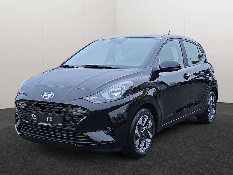 Grau Neu 2024 Hyundai i10 Trend Kleinwagen | 15.590 € - Bild 1/4