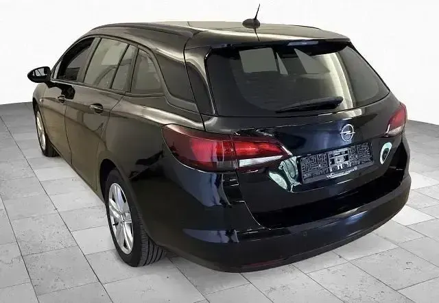 Gebraucht Opel Astra 122 PS (89 kW) 2020 Schwarz Kombi