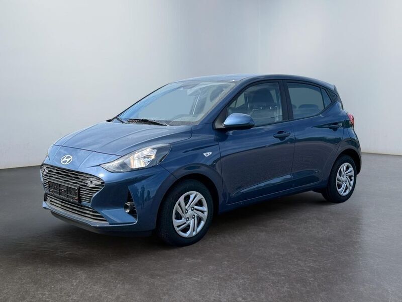 Blau Neu 2025 Hyundai i10 Comfort Kleinwagen | 17.765 € (Fairer Preis) - Bild 1/4