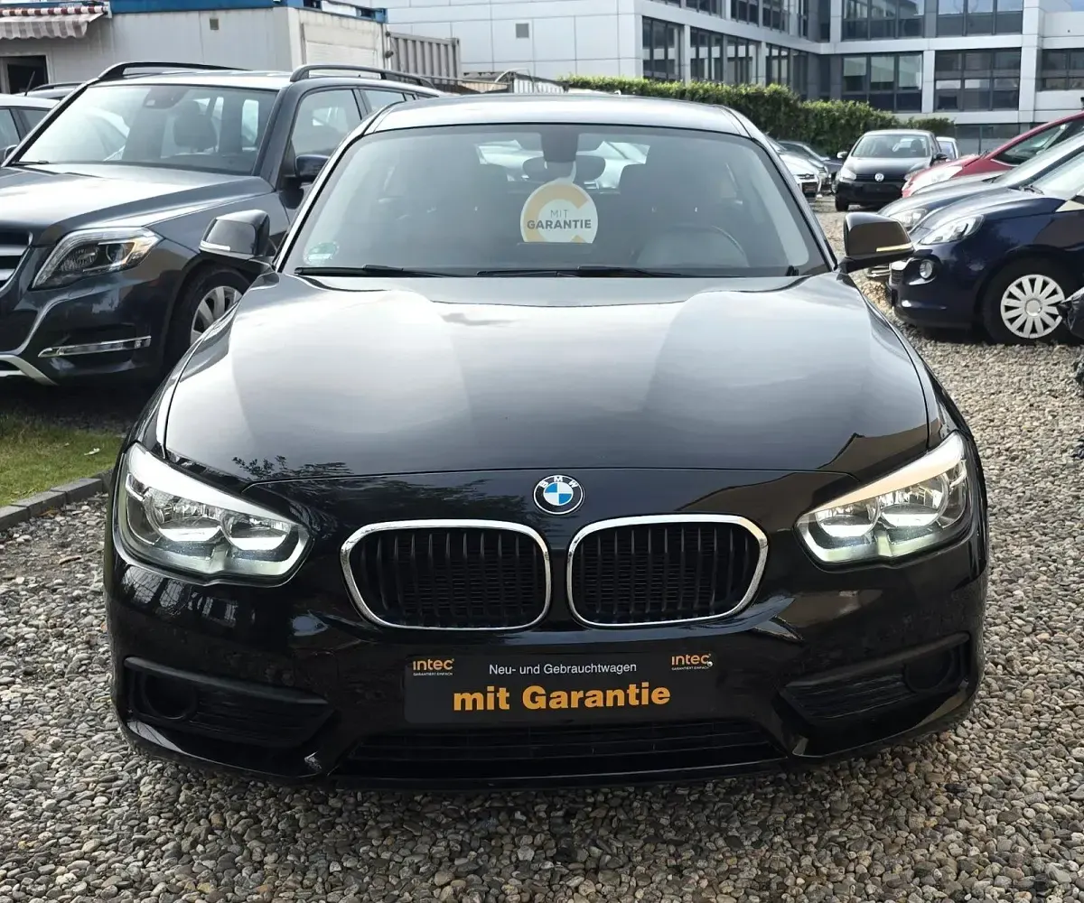 Gebraucht BMW 116 109 PS (80 kW) 2015 Schwarz Kleinwagen