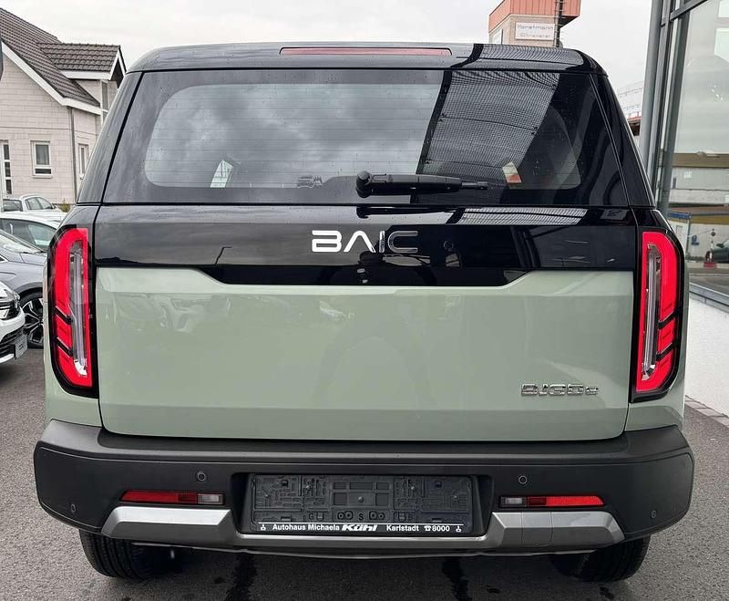 Neu Baic BJ30 280 PS (205 kW) 2026 Grün SUV