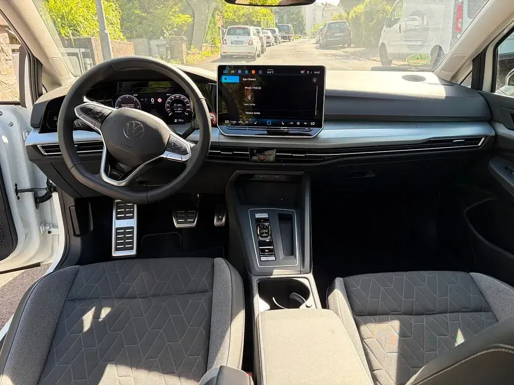 Gebraucht VW Golf VIII Goal 150 PS (110 kW) 2025 Weiß Limousine