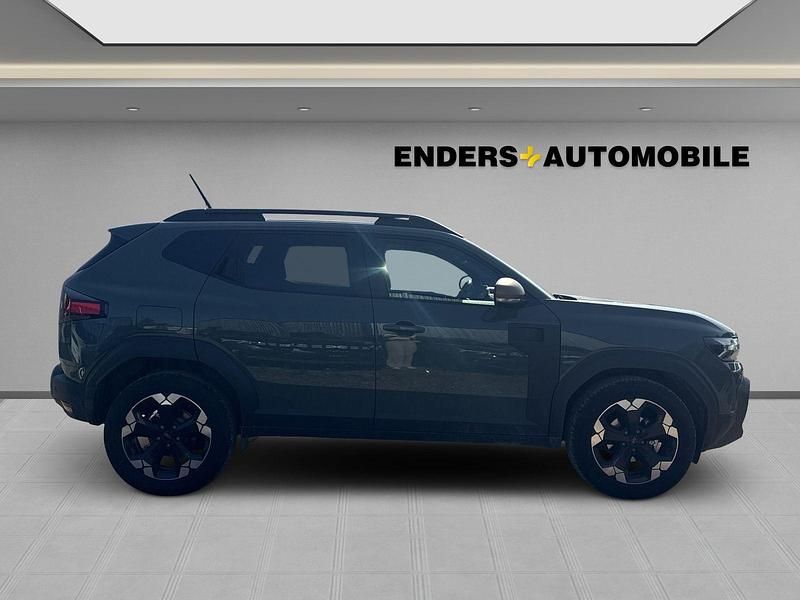 Gebraucht Dacia Duster Extreme 131 PS (96 kW) 2025 Safarigrüngrau SUV