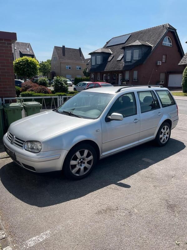 Gebraucht 2003 VW Bora Limousine | 700 € (Superpreis) - Bild 1/4