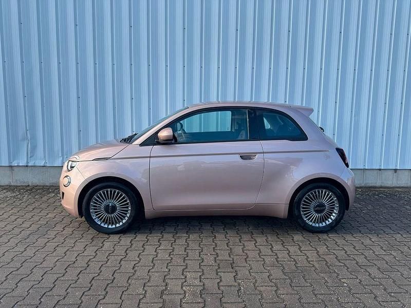 Gebraucht Fiat 500e Icon 86 kW (118 PS) 2022 Gold