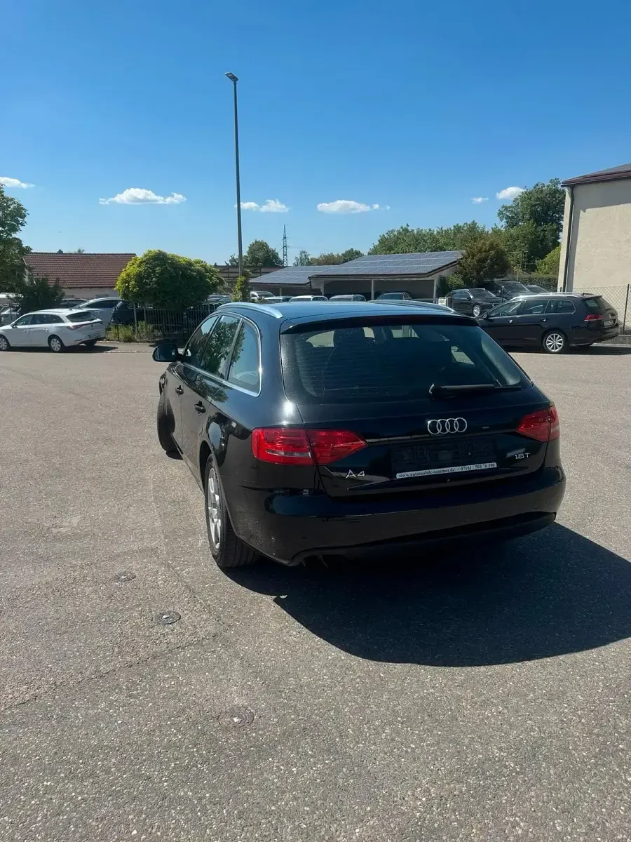 Gebraucht Audi A4 2010 Schwarz Kombi