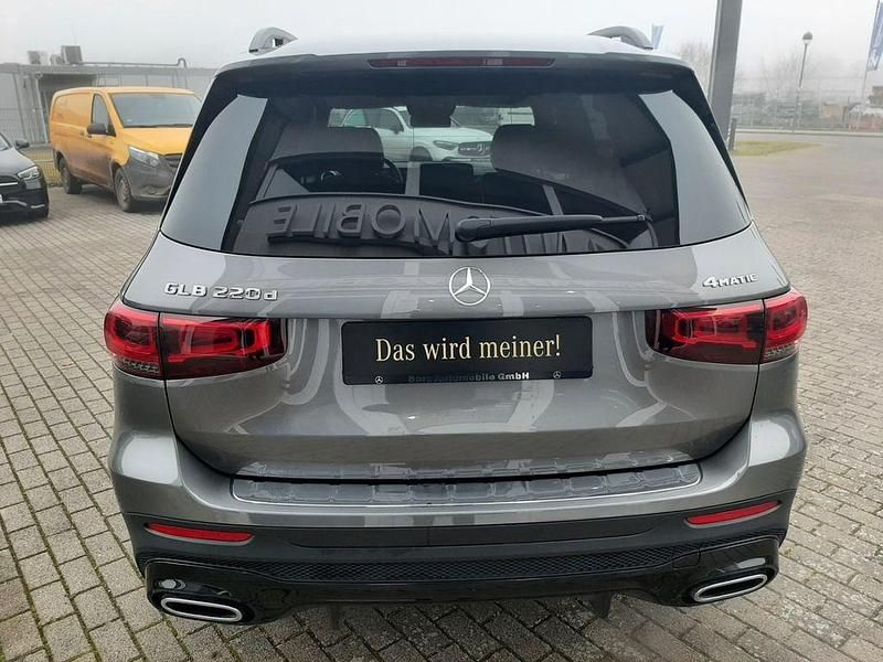 Gebraucht Mercedes GLB220 AMG 190 PS (139 kW) 2021 Mountaingrau  met. (metallic) SUV