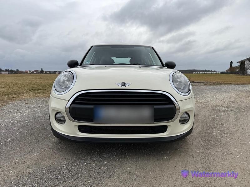 Usado Mini ONE 102 HP (75 kW) 2015 Bege Citadino