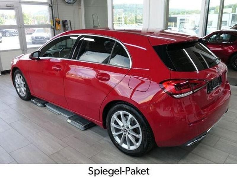 Gebraucht Mercedes A220 Business 190 PS (139 kW) 2019 Rot Limousine