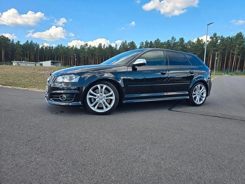 Gebraucht Audi S3 Ambiente 310 PS (228 kW) 2011 Schwarz Kleinwagen