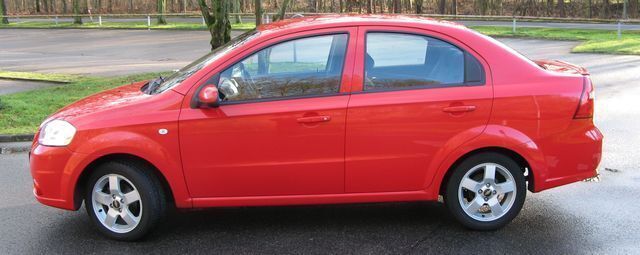 Gebraucht Chevrolet Aveo 94 PS (69 kW) 2007 Rot Limousine