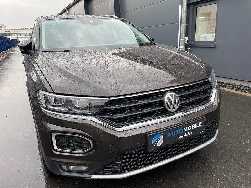 Schwarz Gebraucht 2019 VW T-Roc IQ Drive SUV | 17.990 € (Fairer Preis) - Bild 1/4