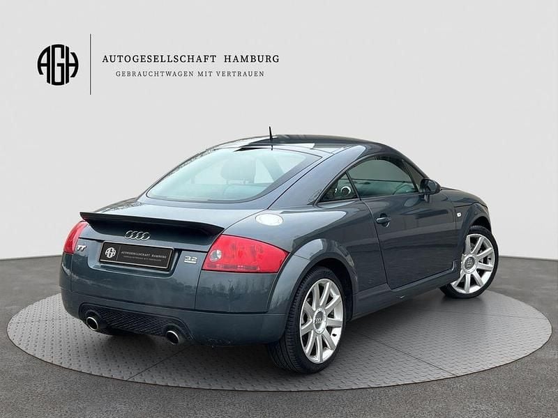 Second-hand Audi TT Sport 250 CP (183 kW) 2004 Gri Coupe