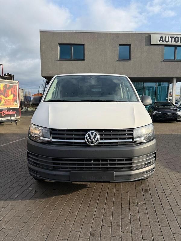 Gebraucht VW Transporter 150 PS (110 kW) 2018 Weiß Van