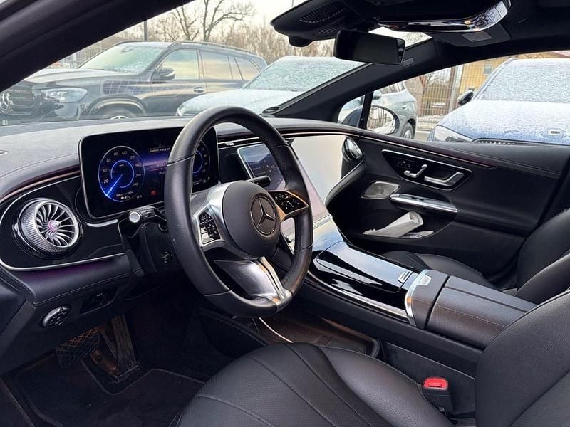 Gebraucht Mercedes EQE500 AMG 300 kW (408 PS) 2024 Blau Limousine