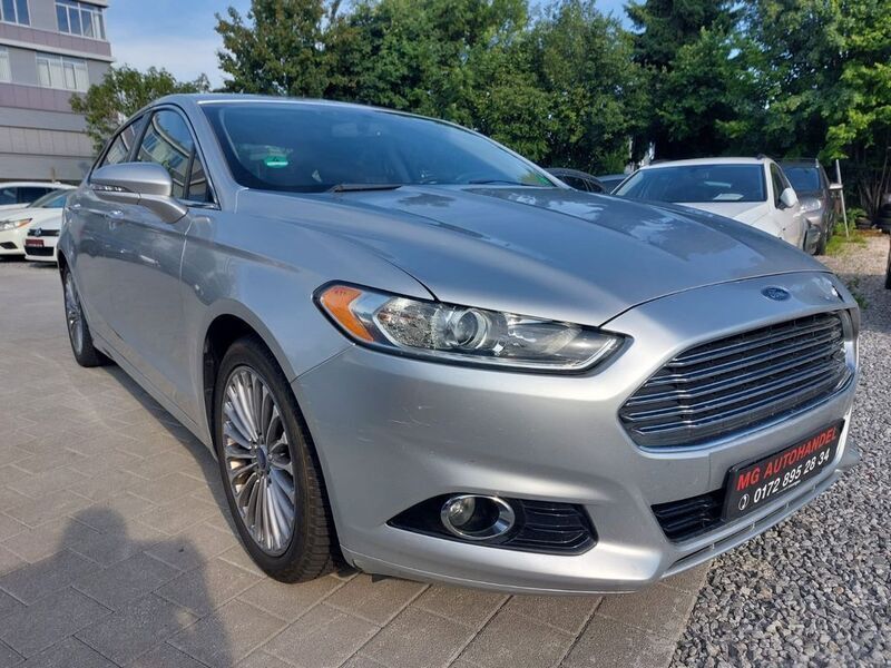 Silber Gebraucht 2014 Ford Fusion Titanium Limousine | 4.999 € - Bild 1/4