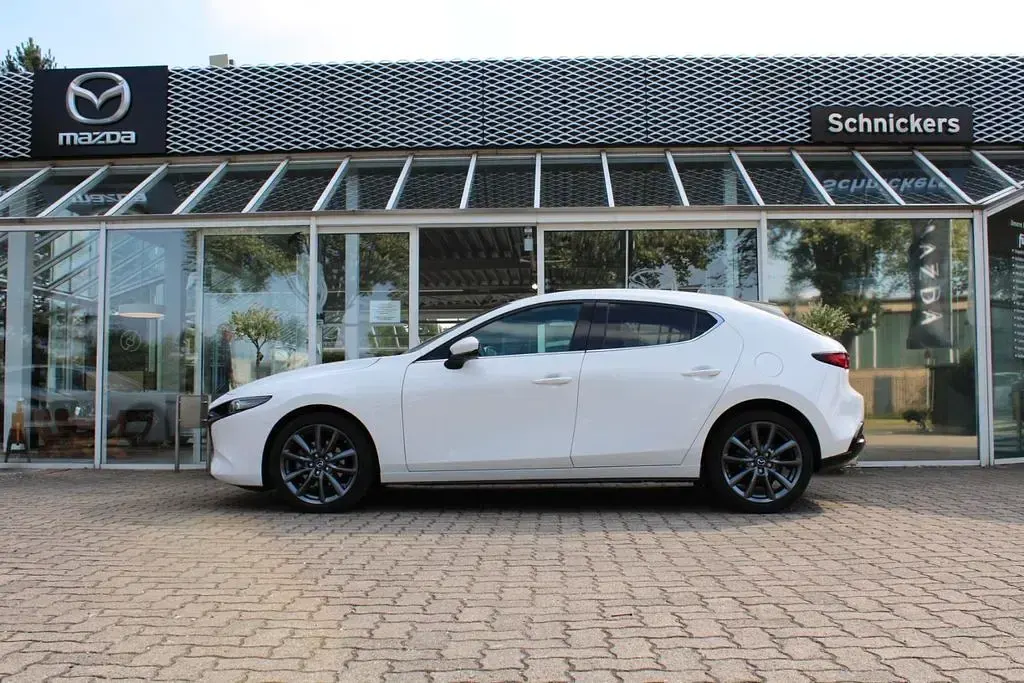 Gebraucht Mazda 3 Exclusive 140 PS (102 kW) 2025 Weiss Limousine