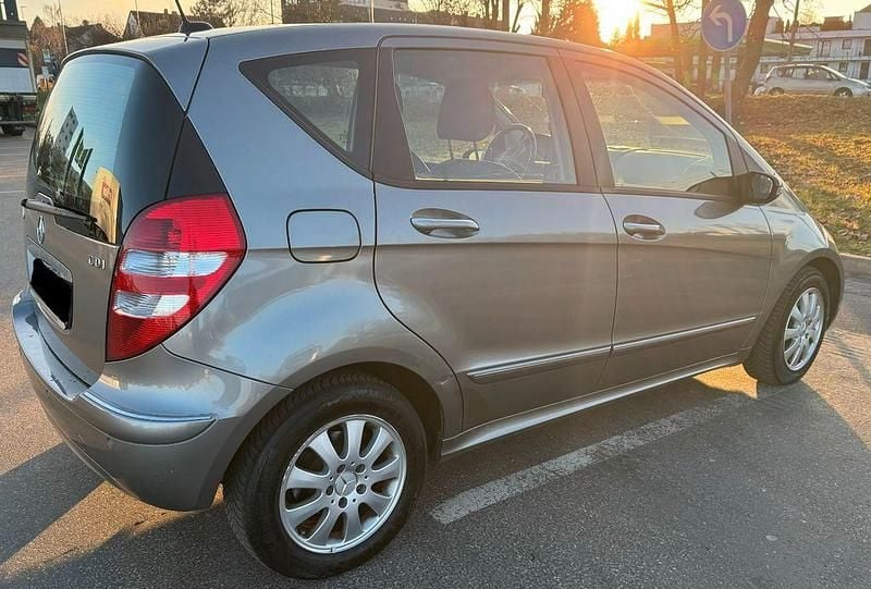 Gebraucht Mercedes A160 Elegance 82 PS (60 kW) 2006 Grau Van / Kleinbus