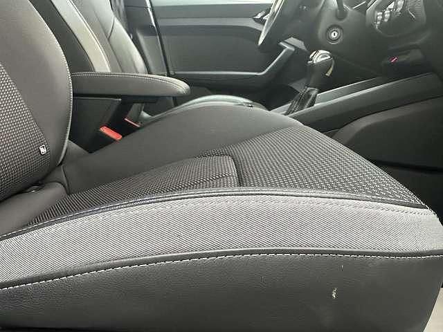 Gelb metallic Gebraucht 2019 Audi A1 Edition .1 Kleinwagen | 23.240 € (Fairer Preis) - Bild 1/3
