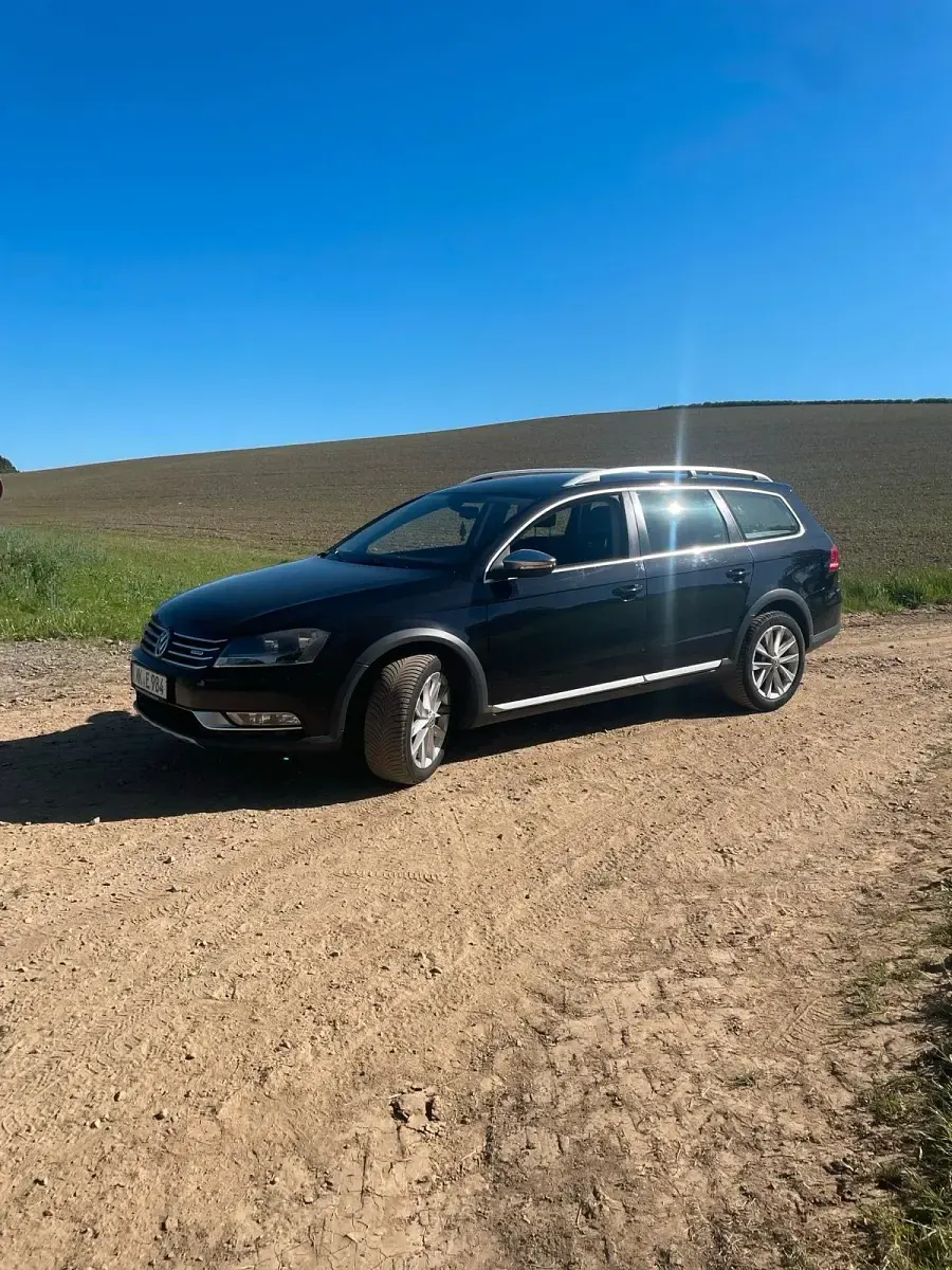 Używany VW Passat Alltrack 170 KM (125 kW) 2013 Czarny Kombi