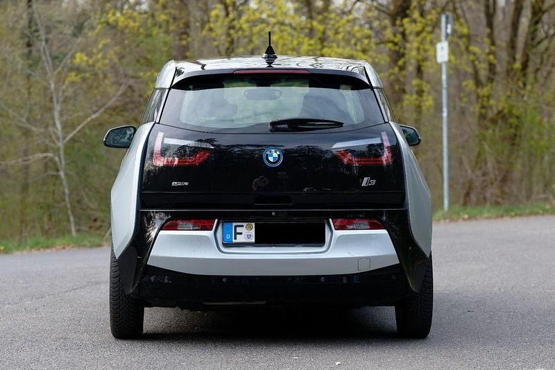 Gebraucht BMW i3 170 PS (125 kW) 2014 Silber Kleinwagen