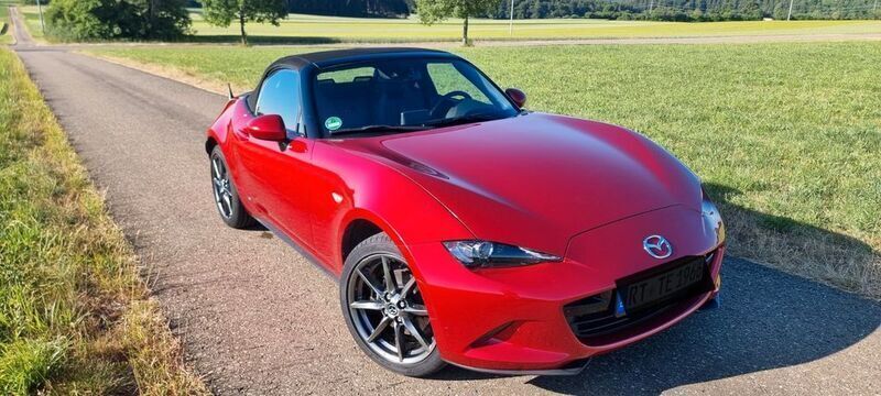 Rot Gebraucht 2016 Mazda MX5 Sports-Line Cabrio | 18.499 € (Guter Preis) - Bild 1/4