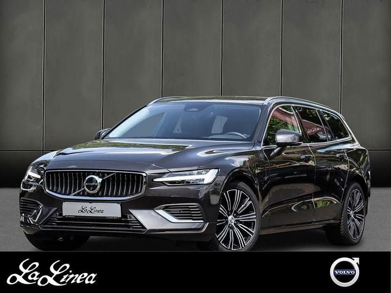 Gebraucht Volvo V60 Plus 349 PS (256 kW) 2024 Grau Kombi