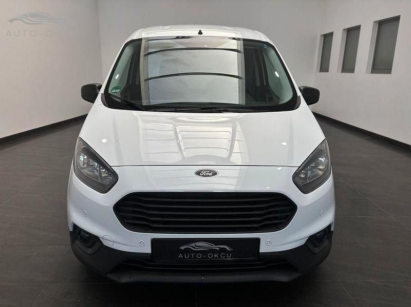 Gebraucht Ford Transit 75 PS (55 kW) 2018 Weiß Van / Kleinbus