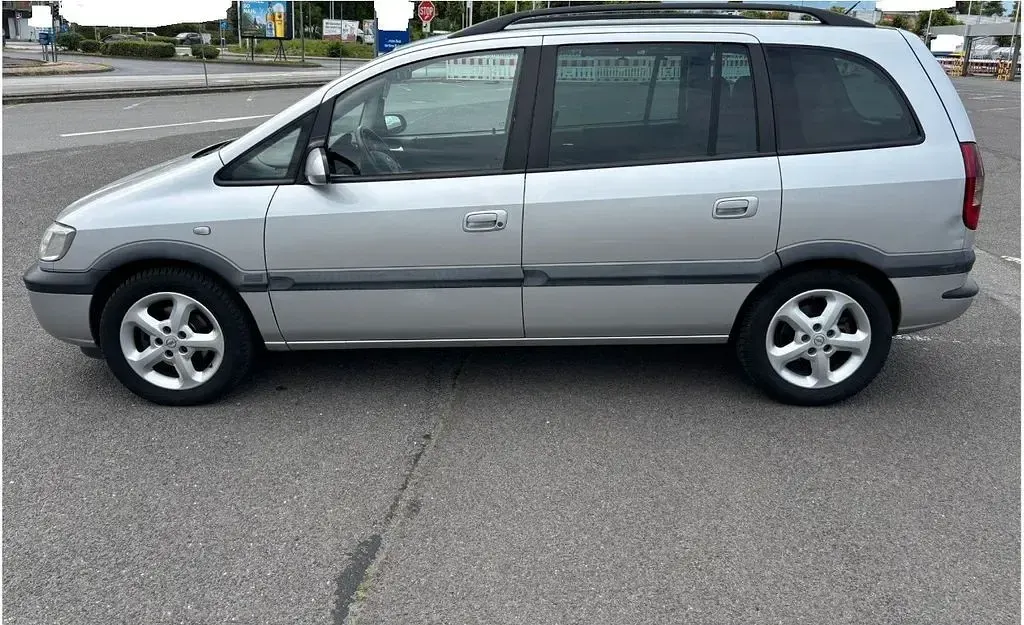 Gebraucht Opel Zafira 147 PS (108 kW) 2003 Grau Van / Kleinbus