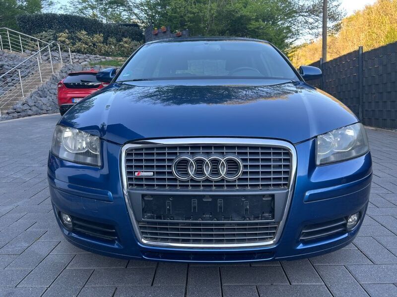 Blau Gebraucht 2006 Audi A3 S-Line Limousine | 6.950 € (Fairer Preis) - Bild 1/4