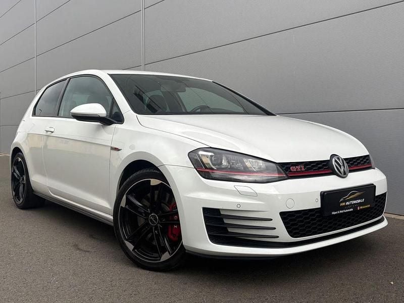 Weiß Gebraucht 2016 VW Golf VII GTI Limousine | 15.990 € (Guter Preis) - Bild 1/4